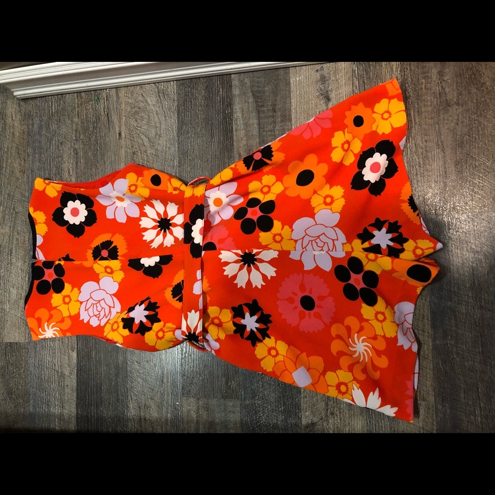 Romper - Picture 3 of 4